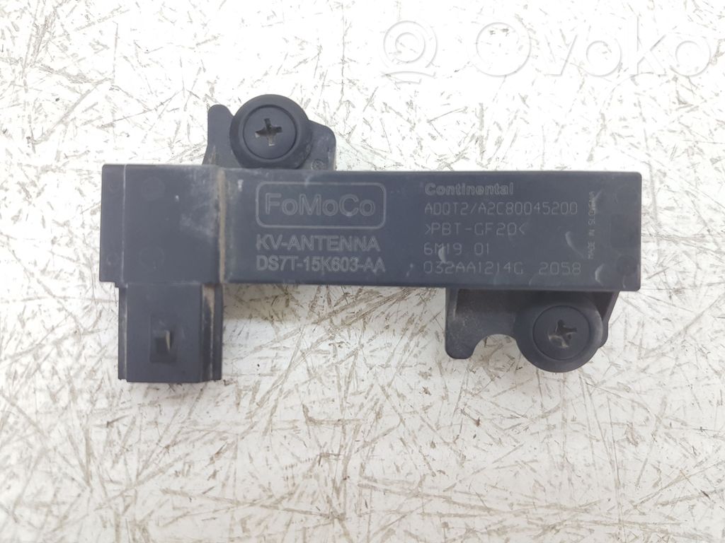 Ford Escape III Interior comfort aerial antenna 