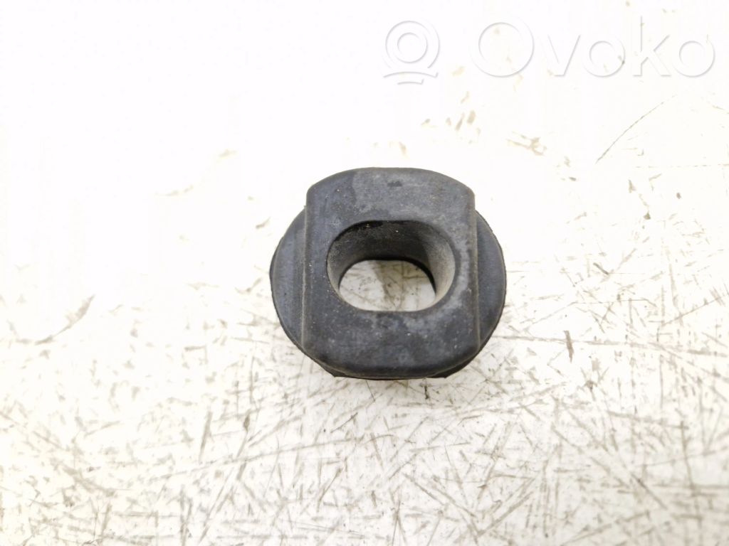 Ford C-MAX II Radiator mount bracket 