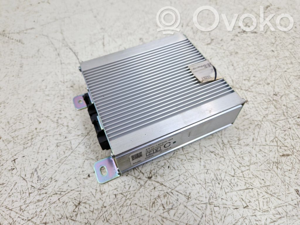 Ford Mondeo MK V Wzmacniacz audio 