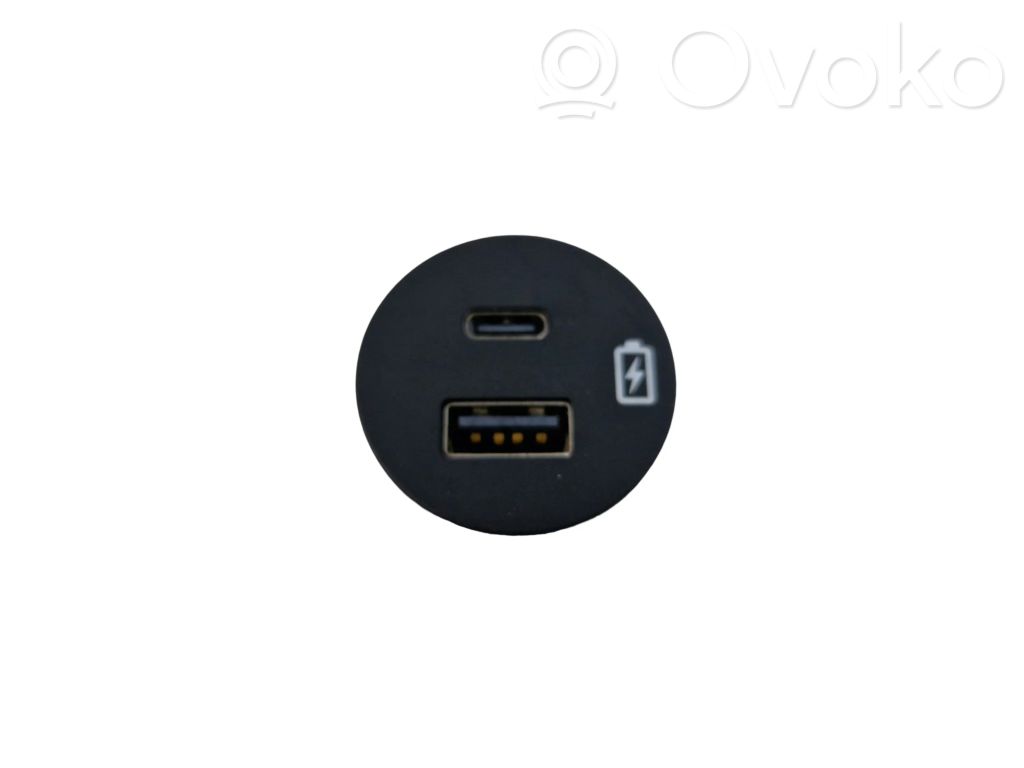 Enchufe conector USB   LU5T19J211,LU5T19J211AA,EU13D,200771D3223