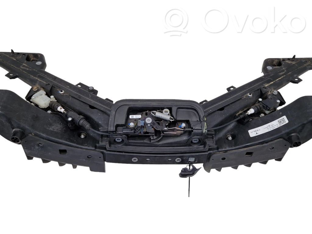 Tesla Model 3 Radiatorių panelė 