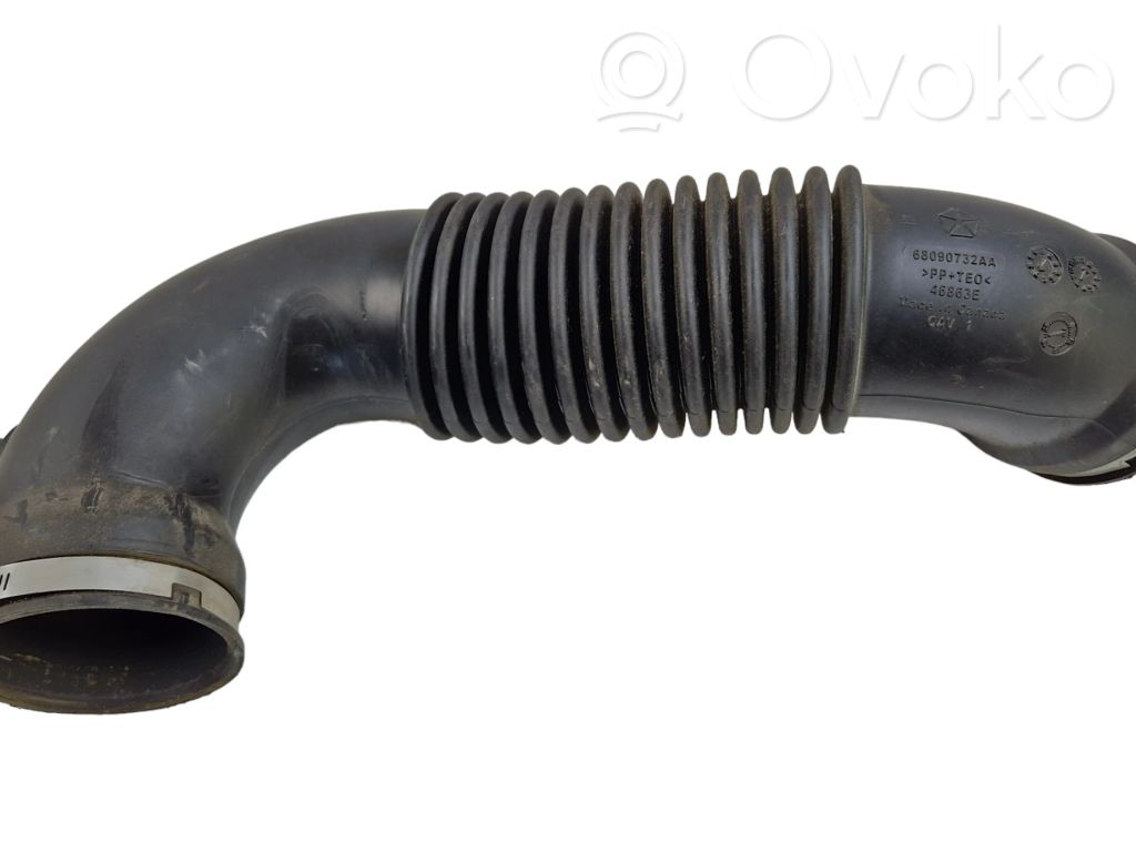 Dodge RAM Air intake hose/pipe 