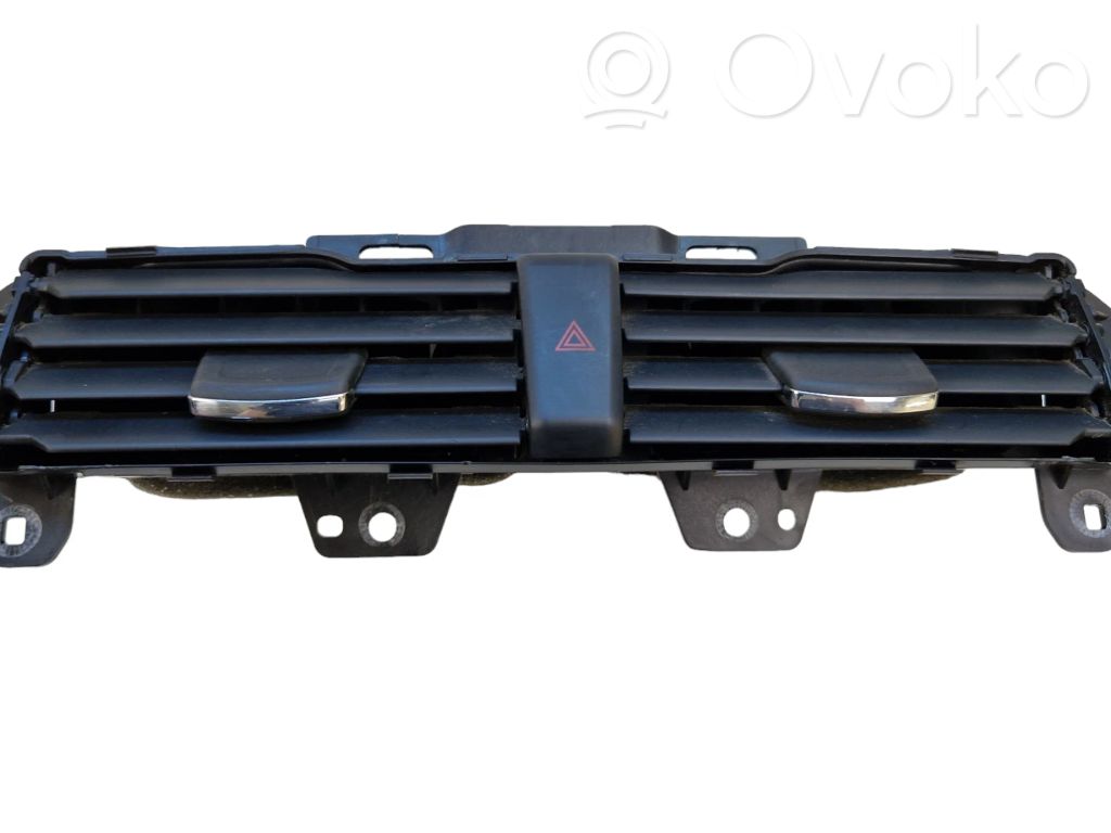 Ford Fusion II Dysze / Kratki środkowego nawiewu deski rozdzielczej 