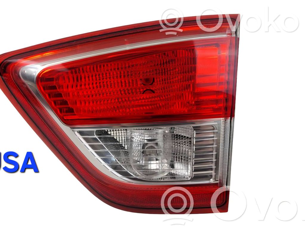 Ford C-MAX II Lampă spate în capacul portbagajului 