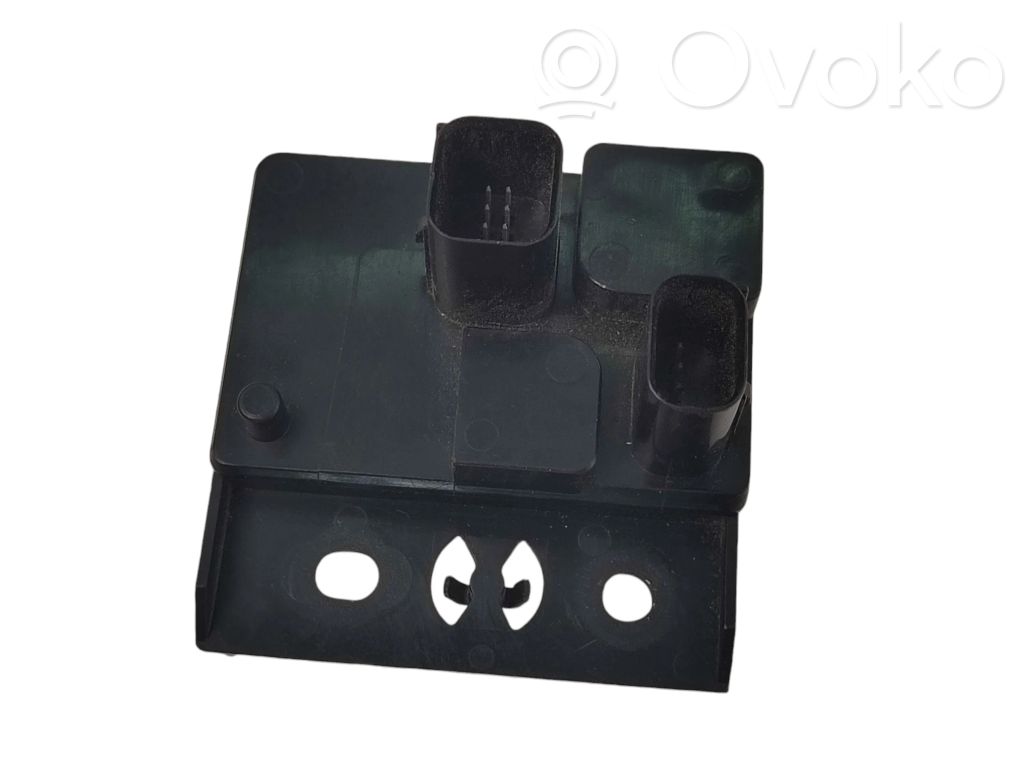 Ford Fusion II Electric car charge socket 