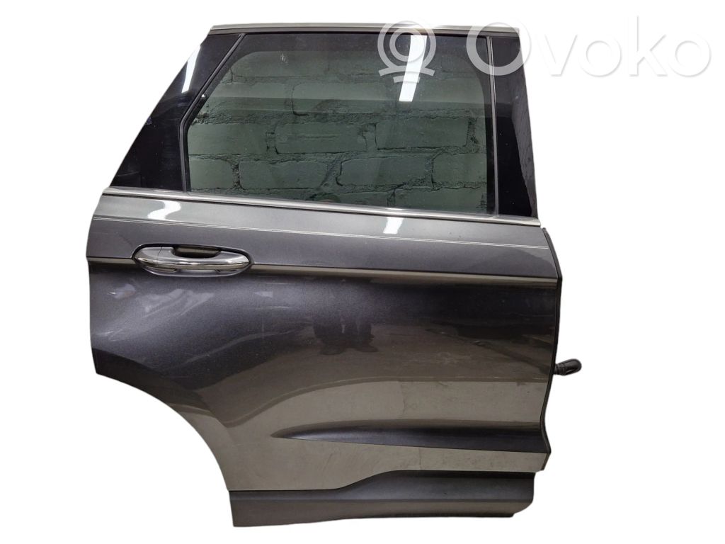 Ford Edge II Aizmugurējās durvis 