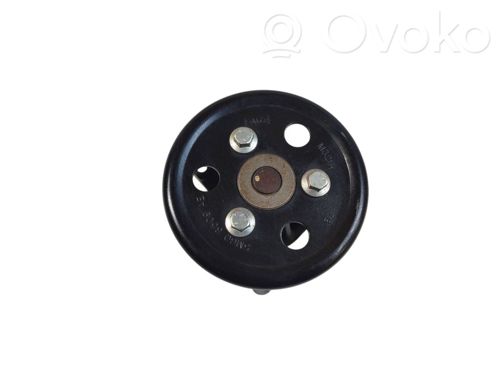 Vesipumppu   5M608509,5M608509AE,M321H