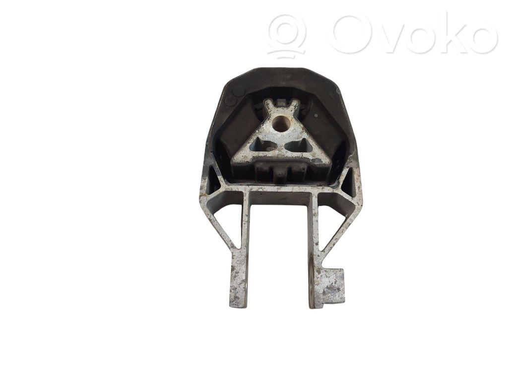 Ford Escape III Engine mount bracket 