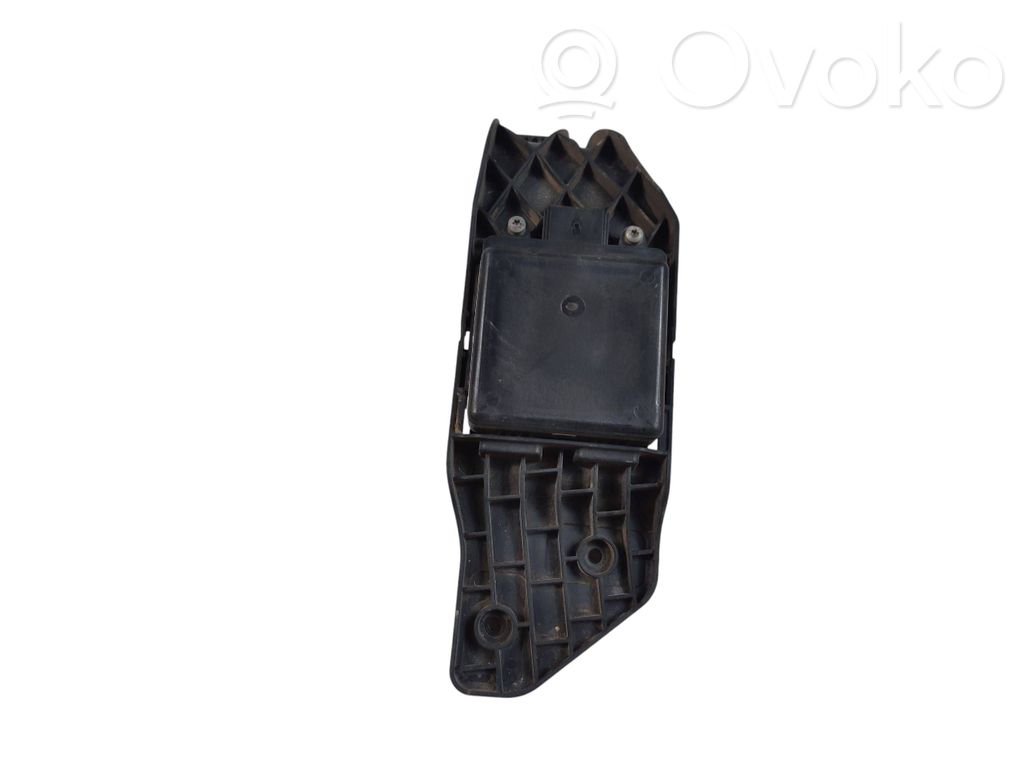 Ford Escape III Blind spot module 
