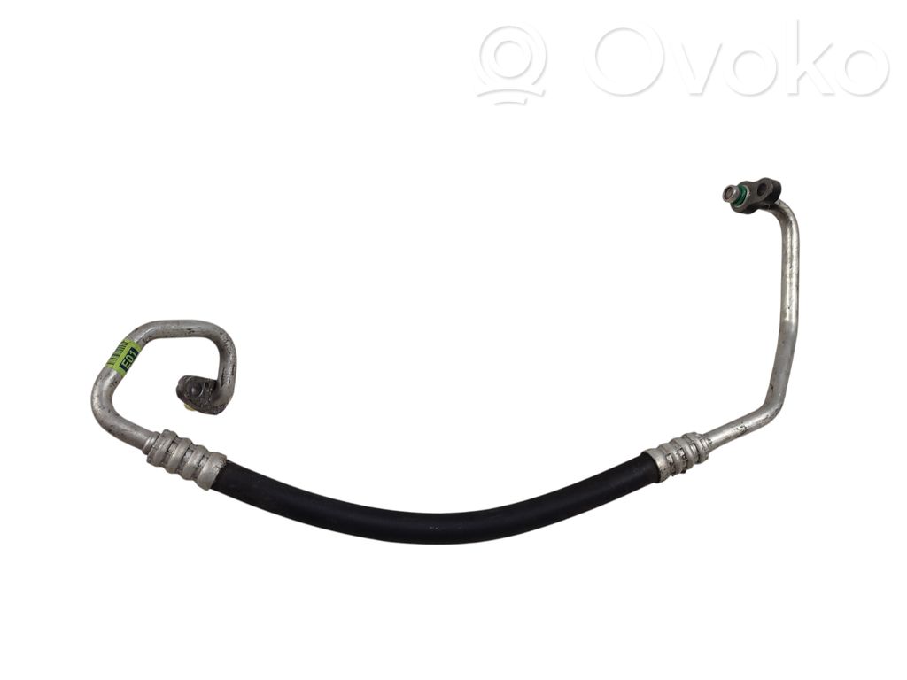 Hyundai Santa Fe Air conditioning (A/C) pipe/hose 