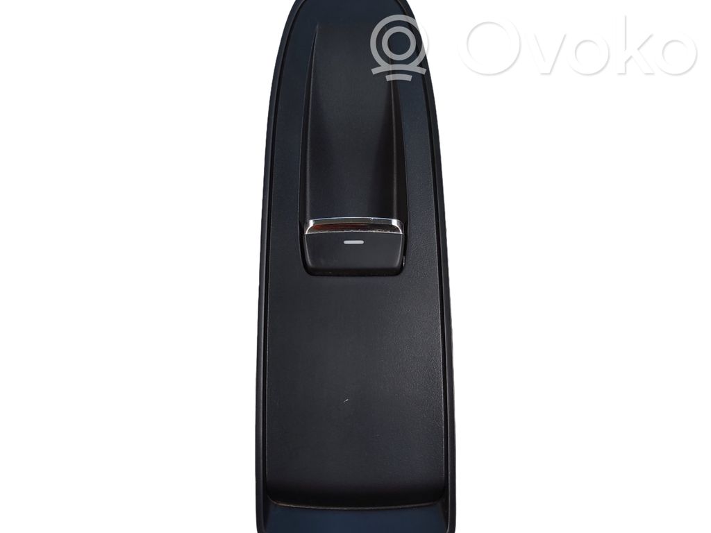 Subaru Forester SK Electric window control switch 