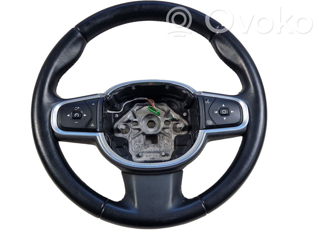 Ohjauspyörä   32288779,2111911147