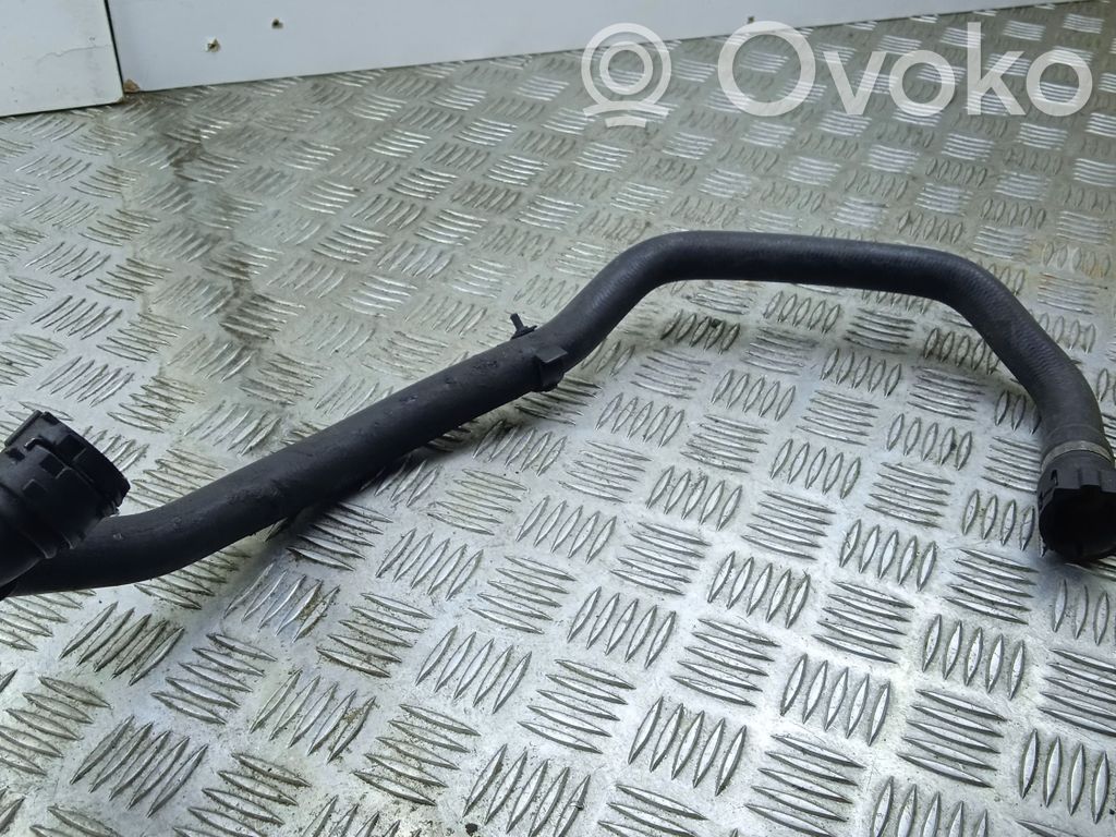 BMW 7 E65 E66 Engine coolant pipe/hose 