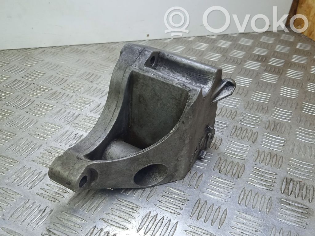 Saab 9-3 Ver2 Gearbox mounting bracket 
