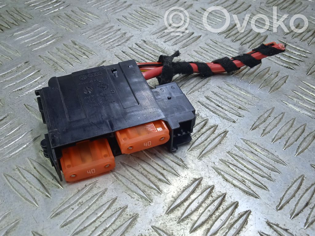 Porsche Macan (95B) Fuse module 