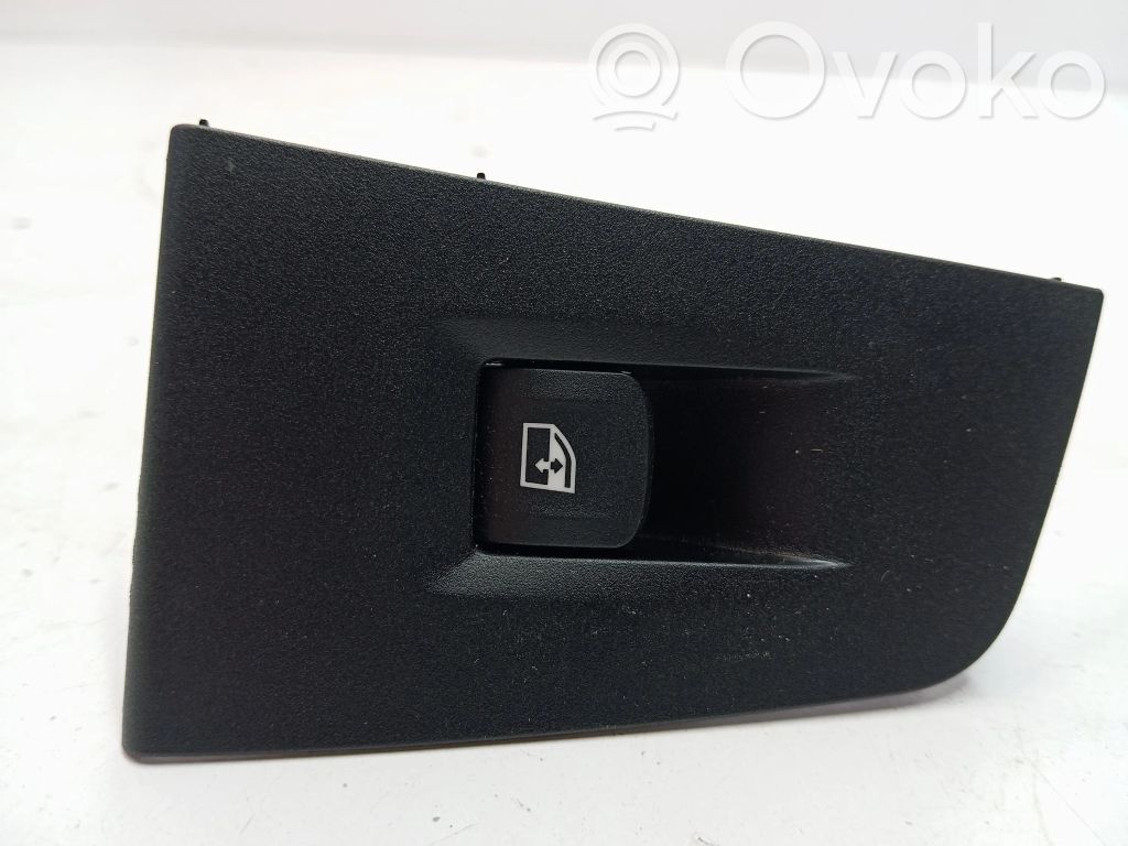 BMW 1 F40 Electric window control switch 