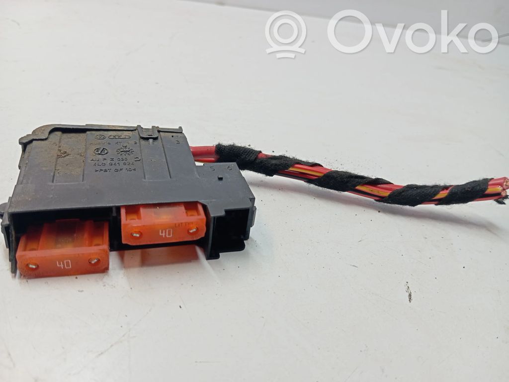 Porsche Macan (95B) Fuse module 