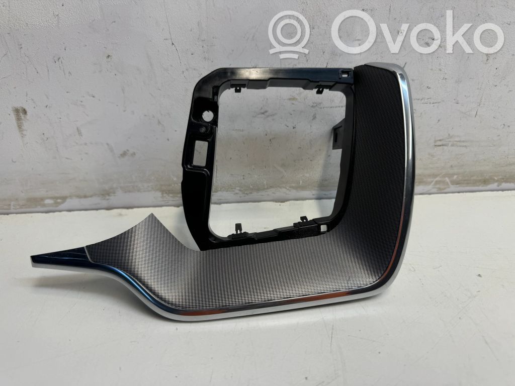 Volvo XC60 Rivestimento del vano portaoggetti del cruscotto 