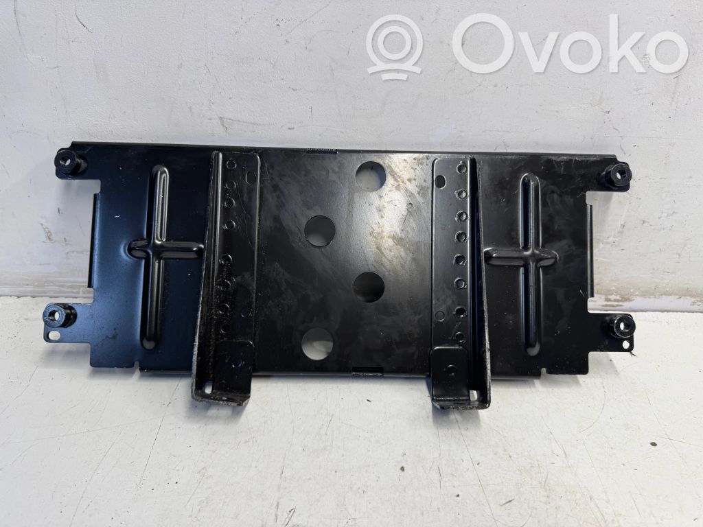 Audi Q7 4M Battery tray 
