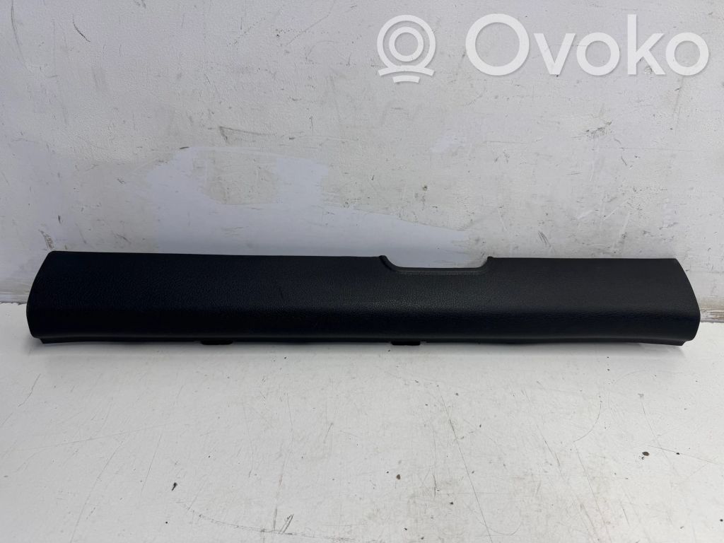 KIA Stinger Moldura protectora del borde delantero 