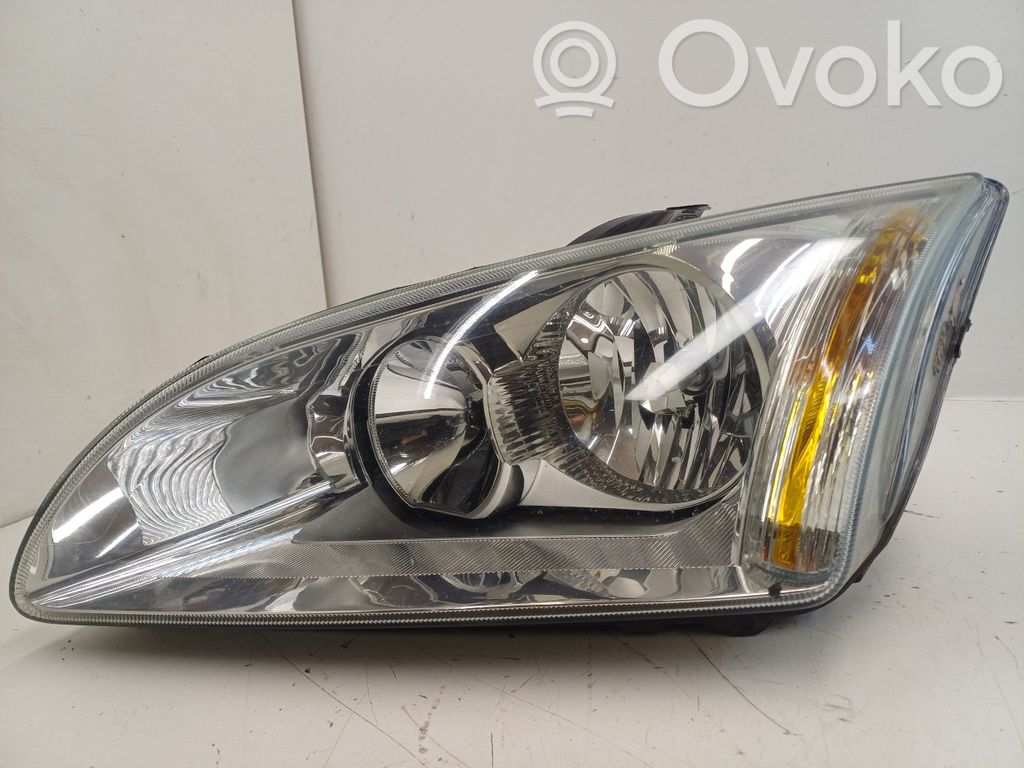 Ford Focus Headlight/headlamp 