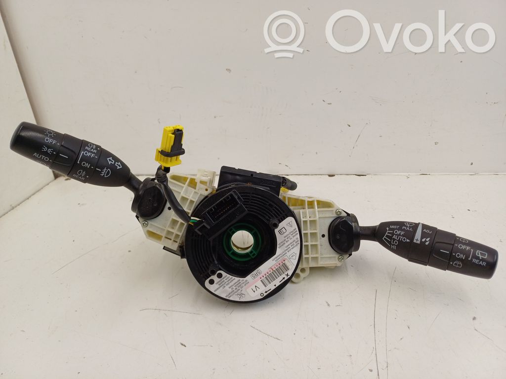 Honda CR-V Wiper turn signal indicator stalk/switch 