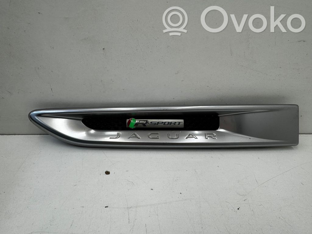 Jaguar XE Rejilla del guardabarros 