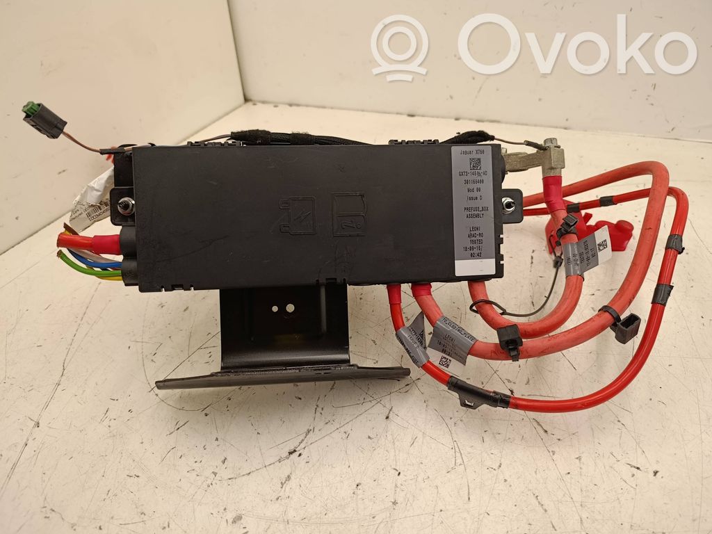 Jaguar XE Fuse module 