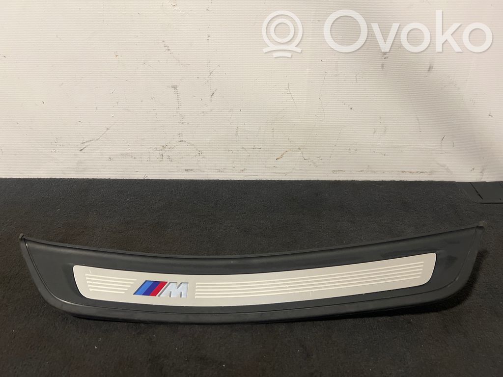 BMW 5 G30 G31 G38 Listwa progowa tylna 