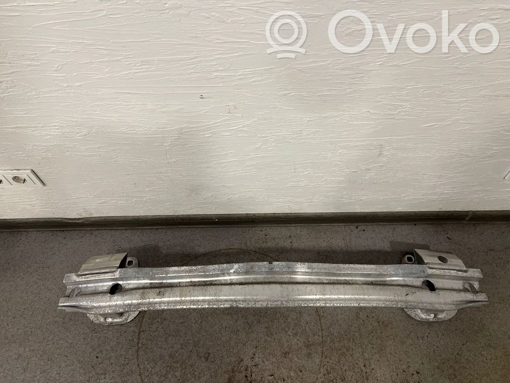 Audi Q7 4M Poprzeczka zderzaka tylnego 