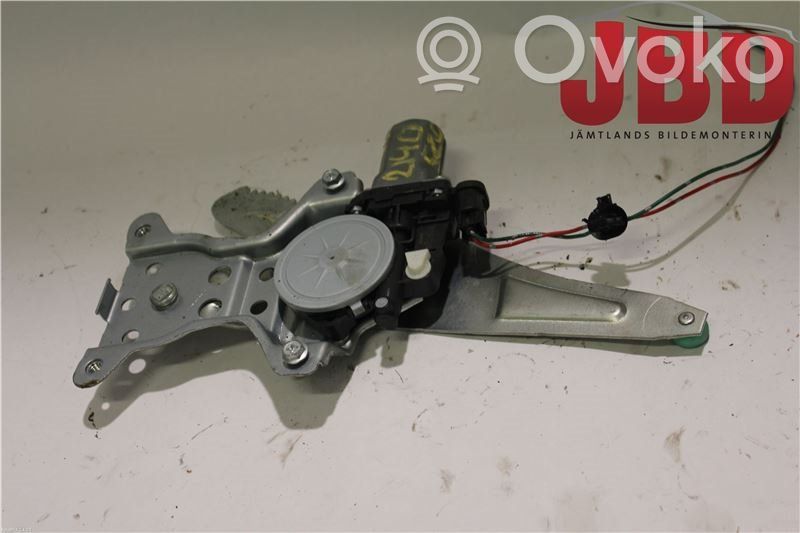 Suzuki SX4 Elektryczny podnośnik szyby drzwi tylnych 