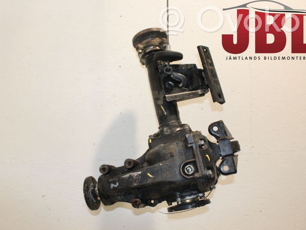 Nissan Navara D22 Mechanizm różnicowy przedni / Dyferencjał 