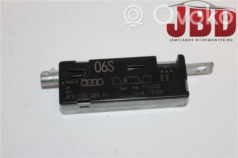 Wzmacniacz anteny   4F9035225H,4F0035225H