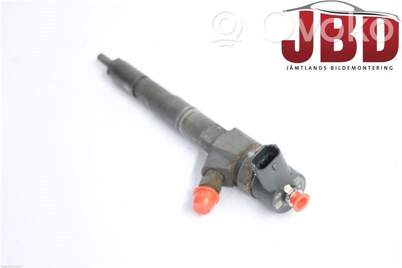 Saab 9-5 Fuel injector 