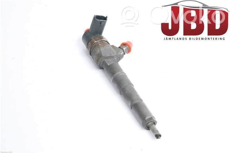 Saab 9-5 Fuel injector 