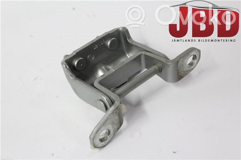 Nissan Note (E12) Rear door upper hinge 
