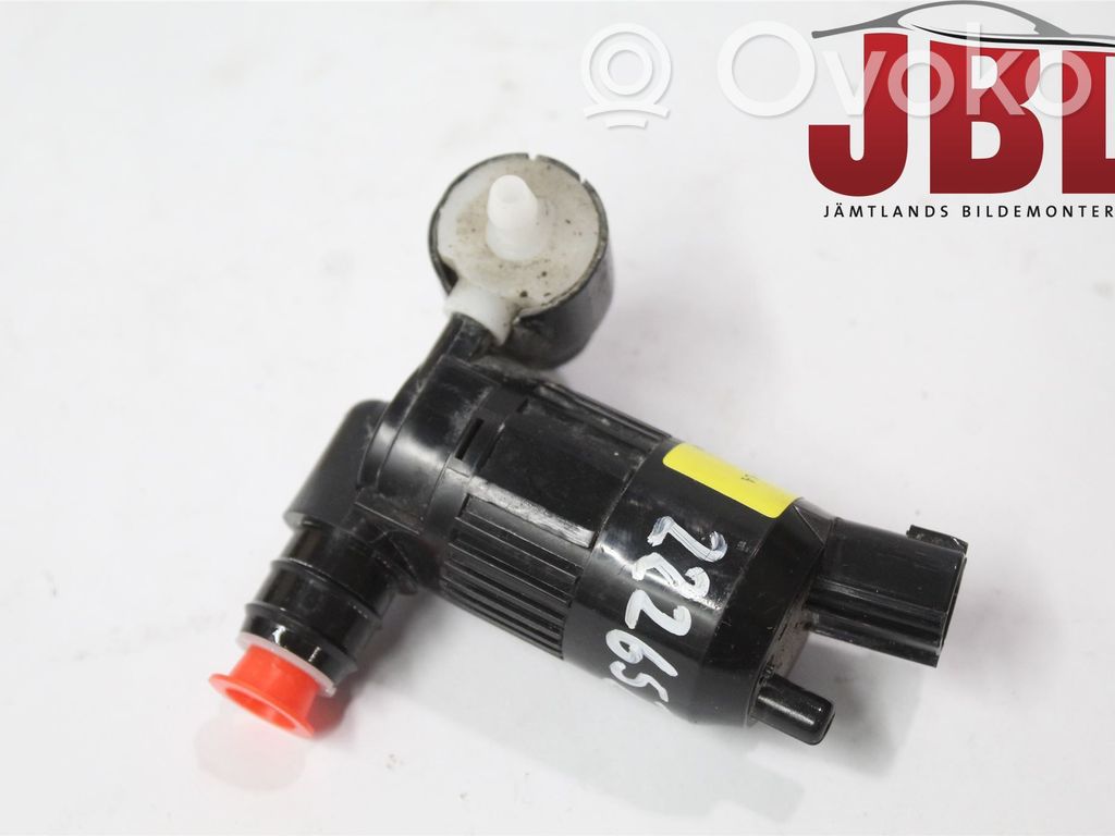Ford Mondeo MK V Windscreen/windshield washer pump 