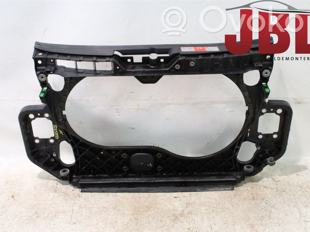 Audi A6 S6 C6 4F Radiatoru panelis 