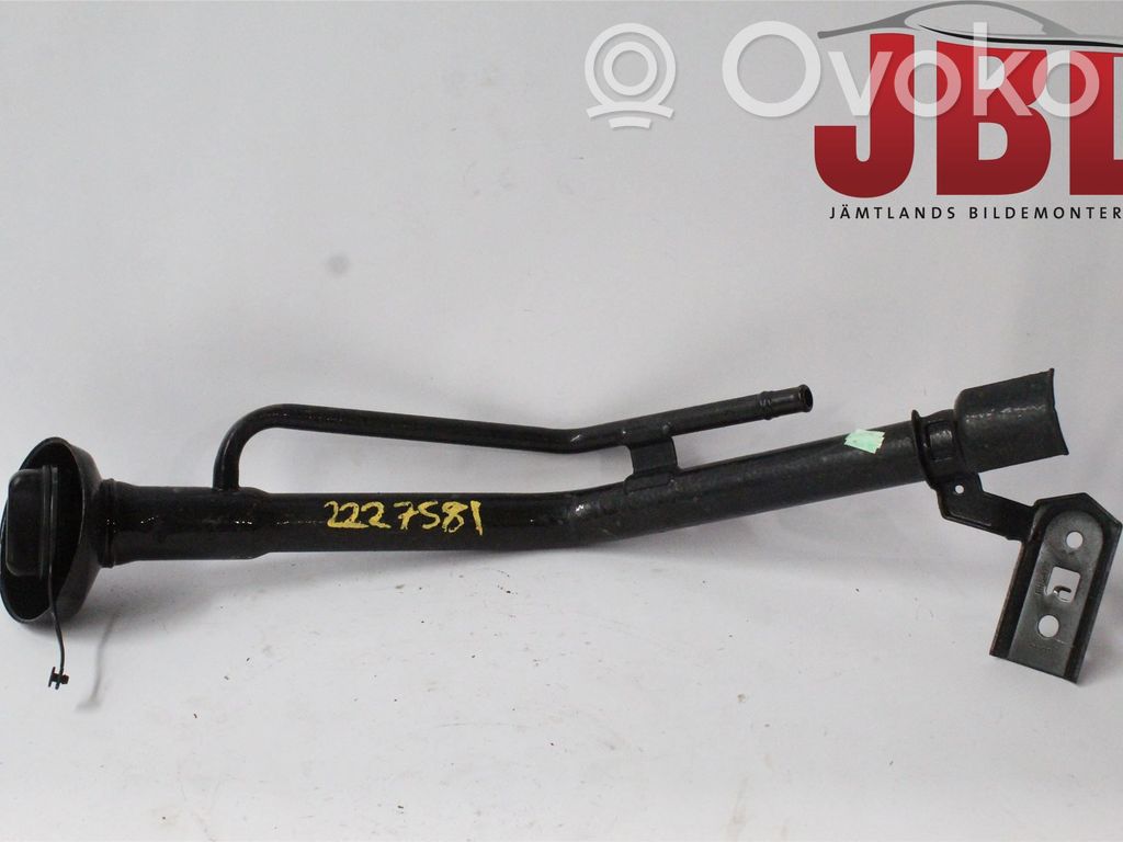 Nissan Pulsar Conductă umplere rezervor combustibil 