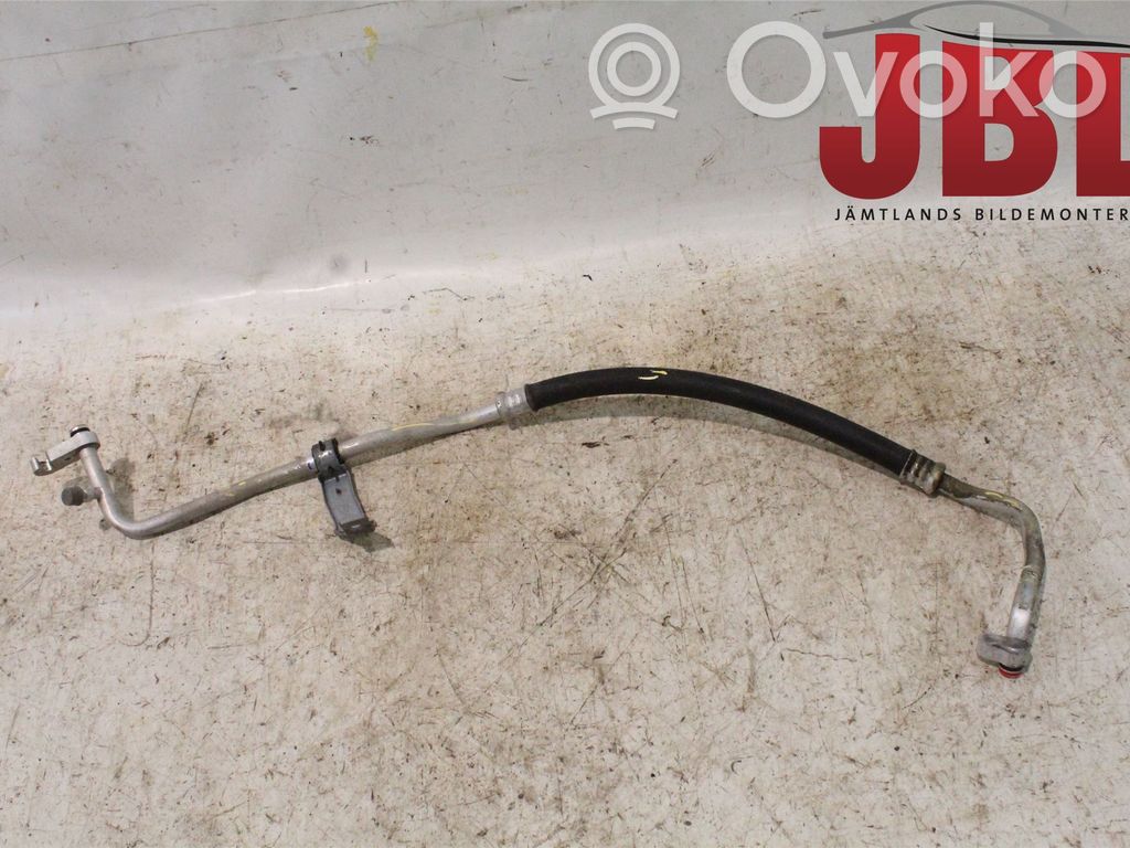 Ilmastointilaitteen putki (A/C)   73425AJ050