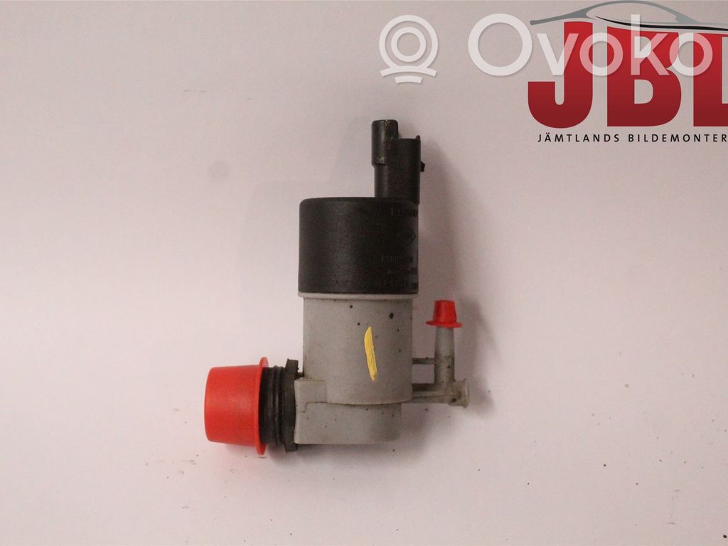 Windscreen/windshield washer pump   643476