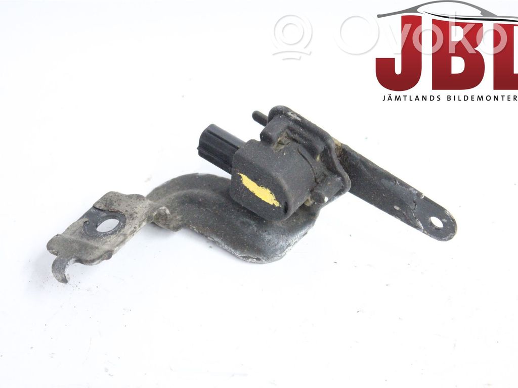 Headlight/headlamp level sensor   84021AJ000