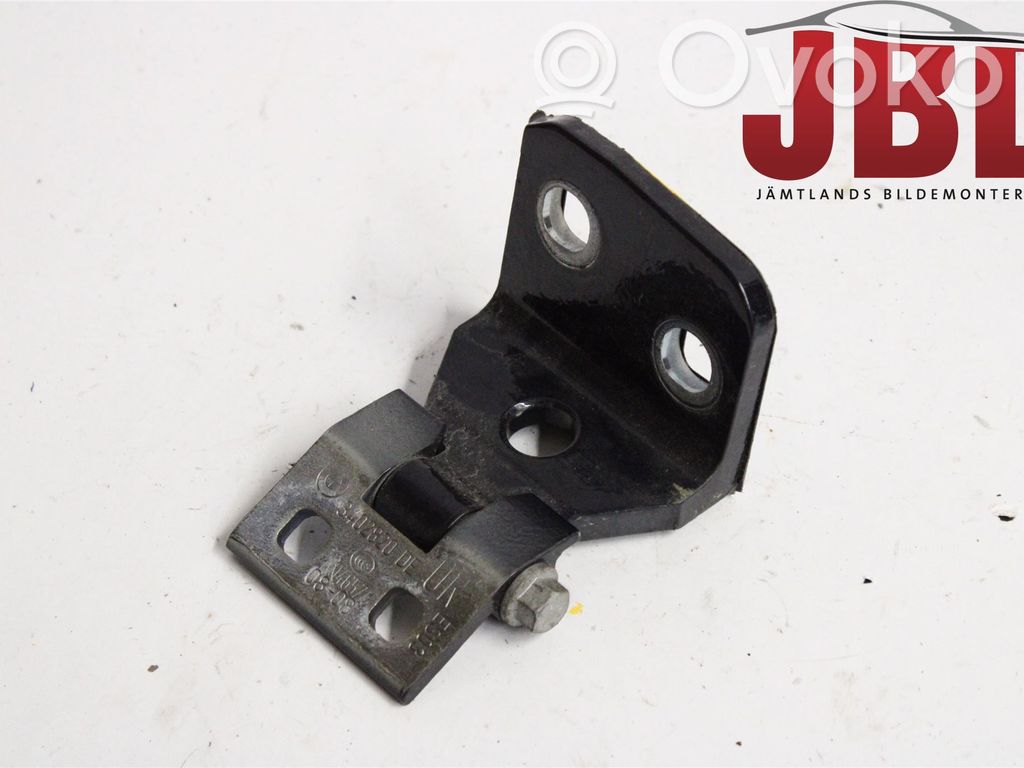 BMW X3 E83 Rear door upper hinge 