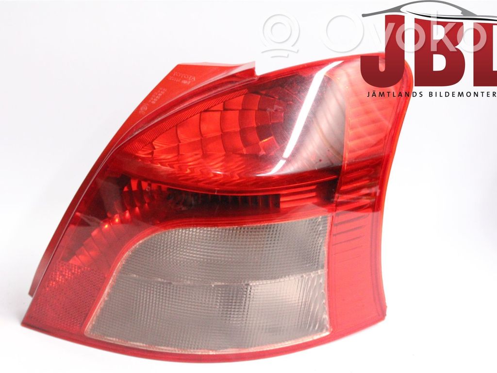 Toyota Yaris Lampa tylna 