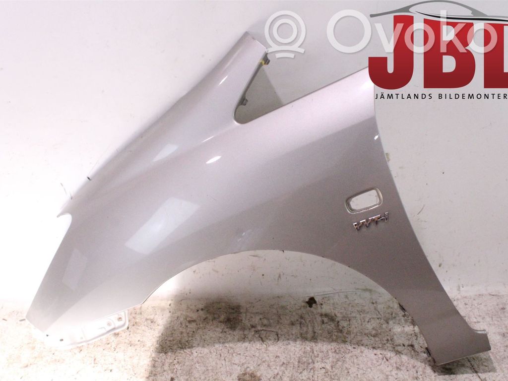 Toyota Corolla Verso E121 Guardabarro 