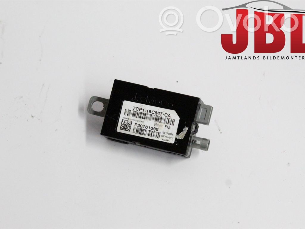Ford Kuga II Antenos stiprintuvas 