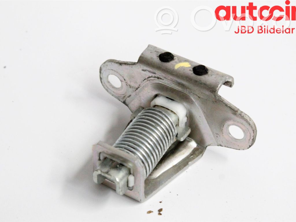 Mitsubishi L200 Tailgate/trunk/boot lock/catch/latch 