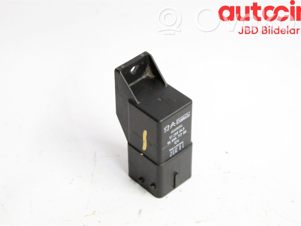 Relé de encendido   31422154