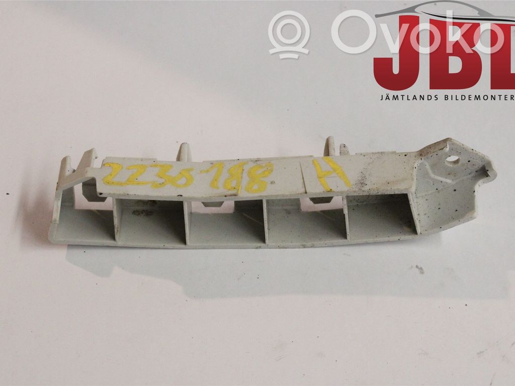 Ford Focus Front bumper mounting bracket 