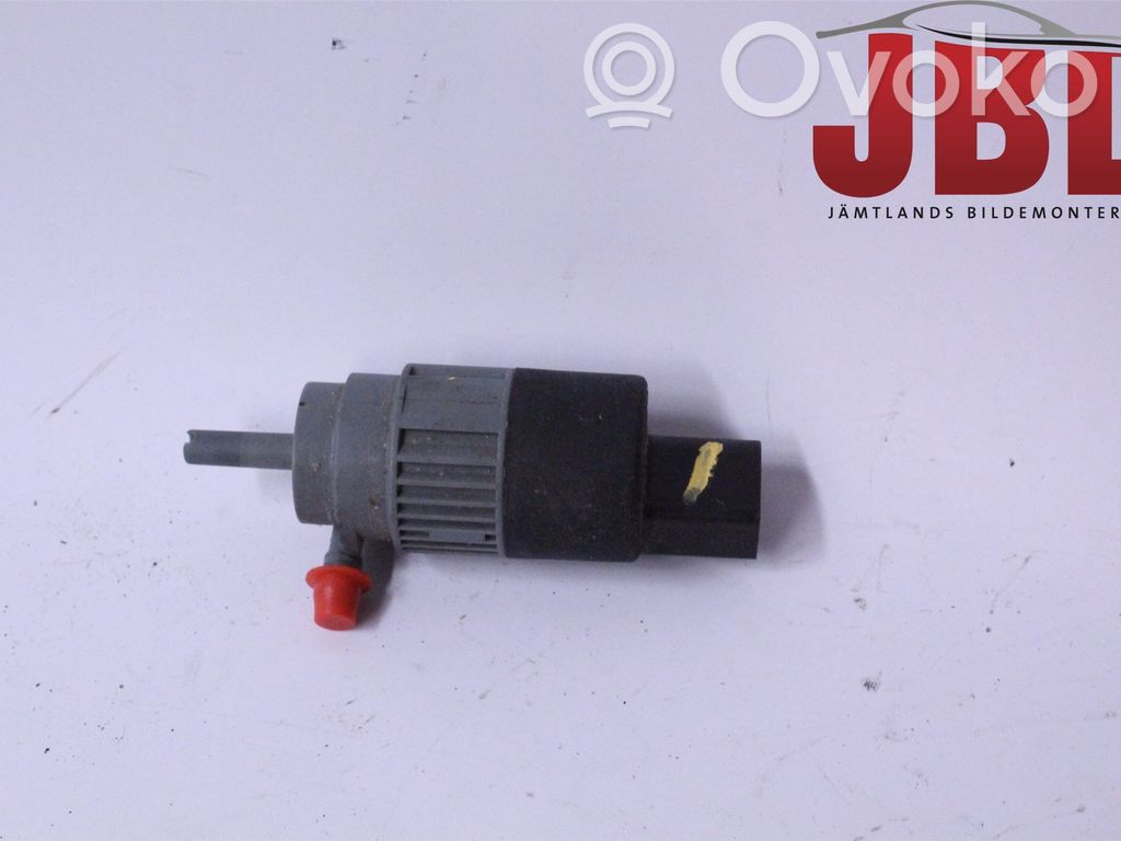 Headlight washer pump   1673739,6M2113K082AB,6M2113K082AB